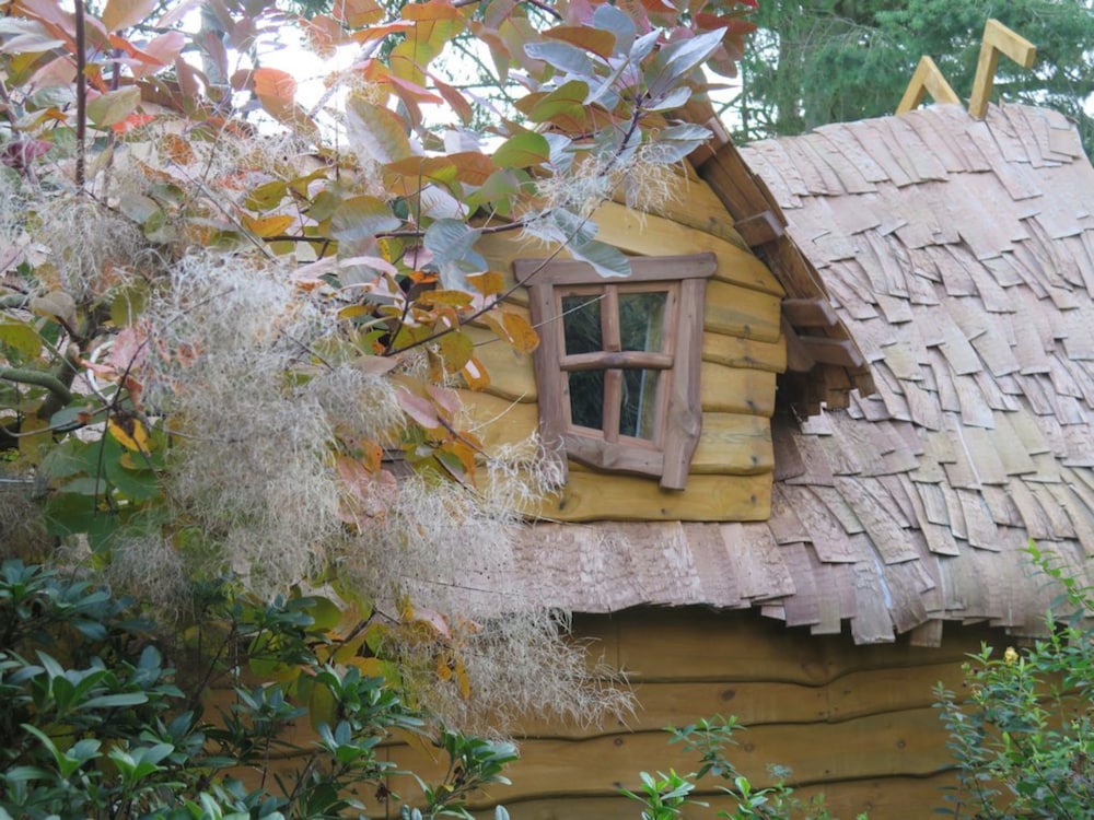 Le Frêne Fringant, Chambre D'hôtes à Sainte-Opportune-la-Mare