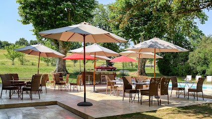 Le Château De Camille - Chambres D'hôtes Gers, Chambre d'Hôtes à Saint-Jean-le-Comtal