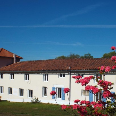 Francelakeside, Location de Vacances à Mazerolles