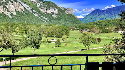 Le Balcon Du Golf ***, Location De Vacances à Giez