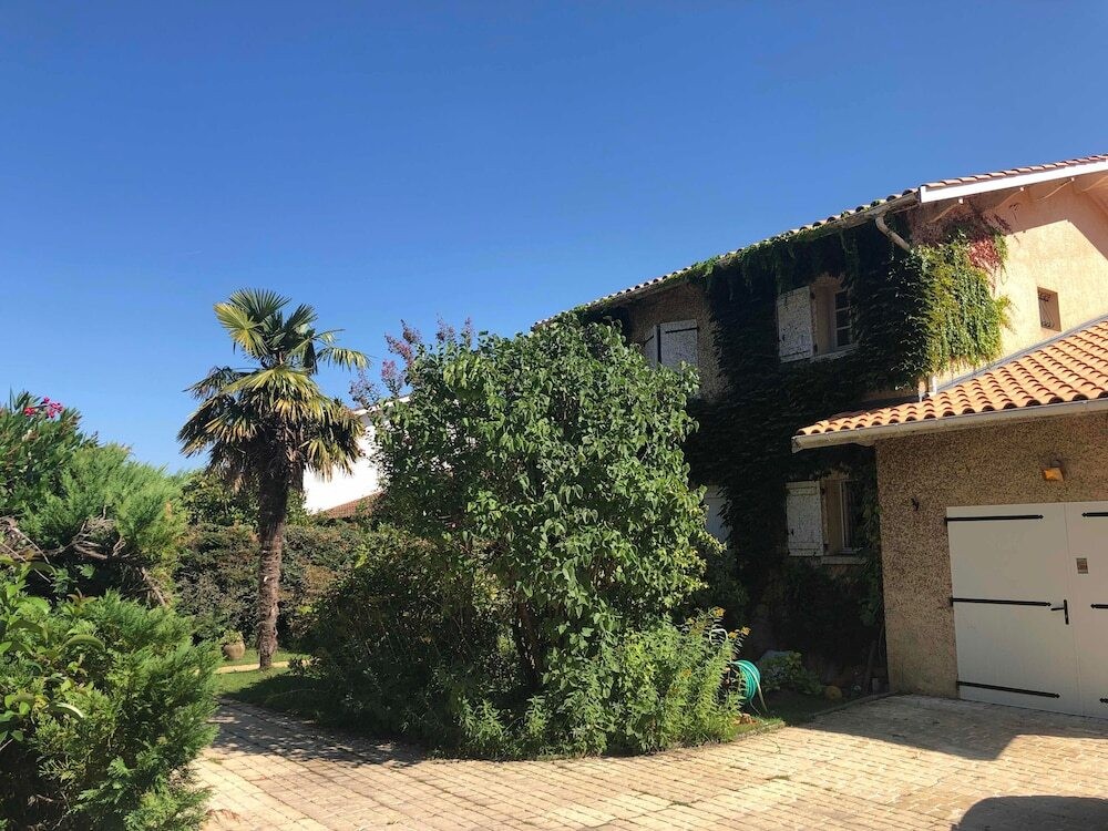 L'eau Bourde, Chambre d'Hôtes à Gradignan