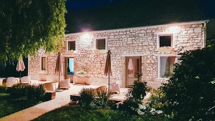 Au fil de l’Ô, Chambre d'Hôtes à Aÿ-Champagne