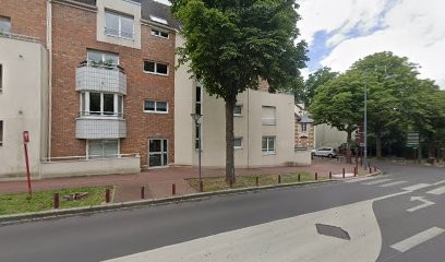 Architect's apartment on the outskirts of Paris. [FREE Parking, WiFi], Chambre d'Hôtes à Sceaux