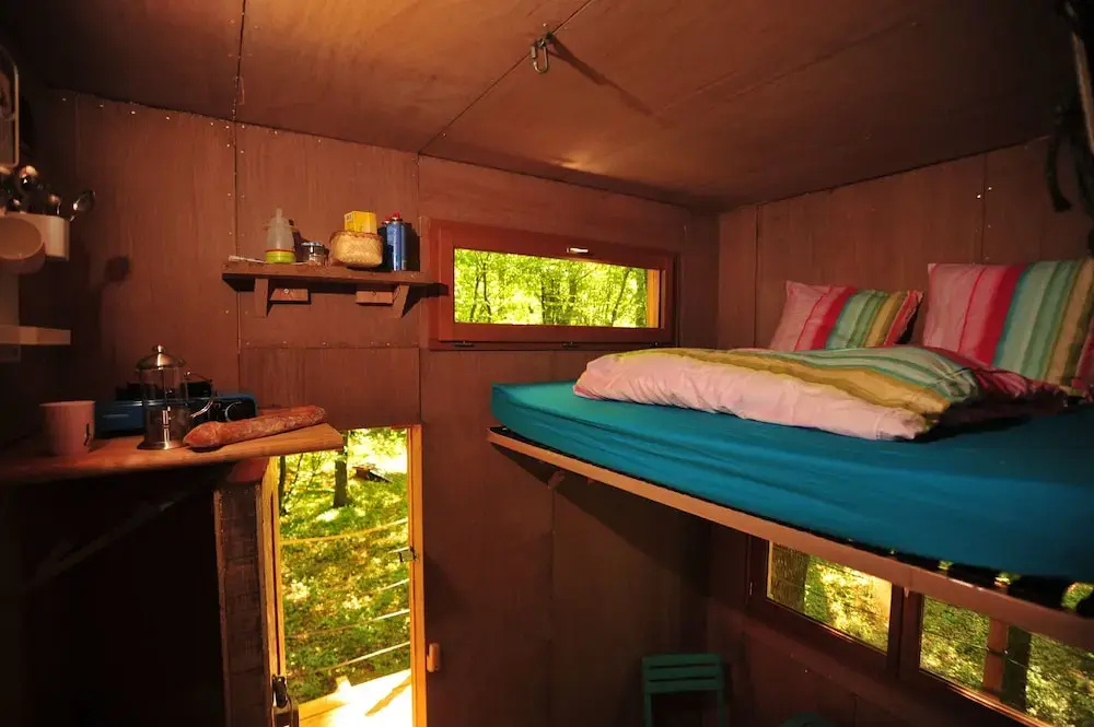 Espace Fouletot Cabanes Dans Les Arbres, Chambre D'hôtes à Mont-sous-Vaudrey