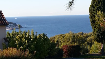 Centre de Vacances de la F.O.L. de l'Ardèche, Maison d'Hôtes au Pradet
