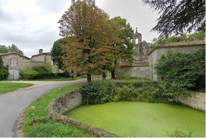 Hameau De Daubèze, Chambre D'hôtes à Lamontjoie