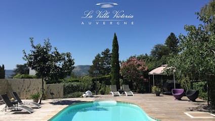 La Villa Victoria Auvergne - B&B - Chambres D'hôtes, Chambre d'Hôtes à Cournon-d'Auvergne