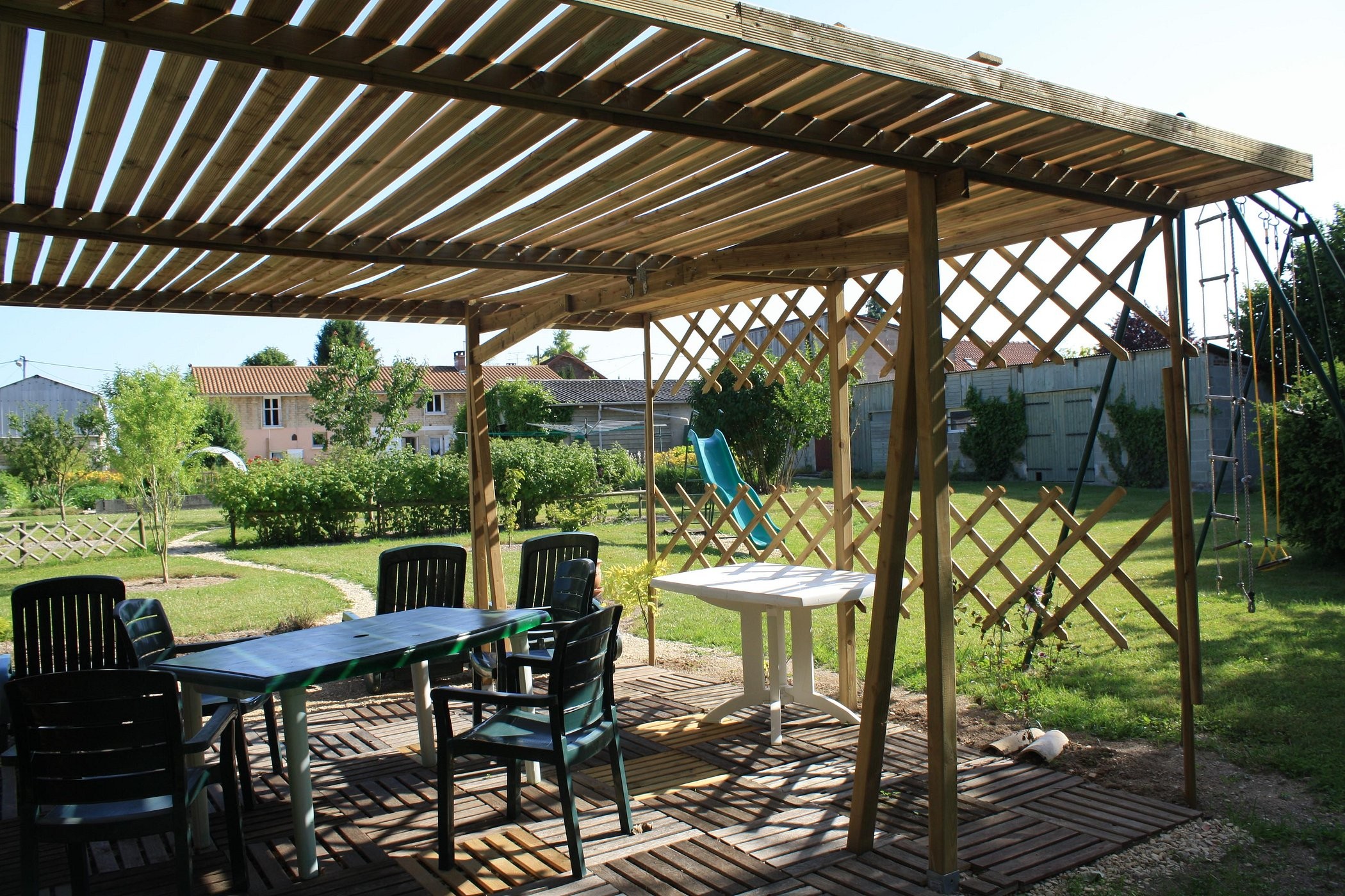 AU GUE DE LA VESLE, Chambre d'Hôtes à Courtisols