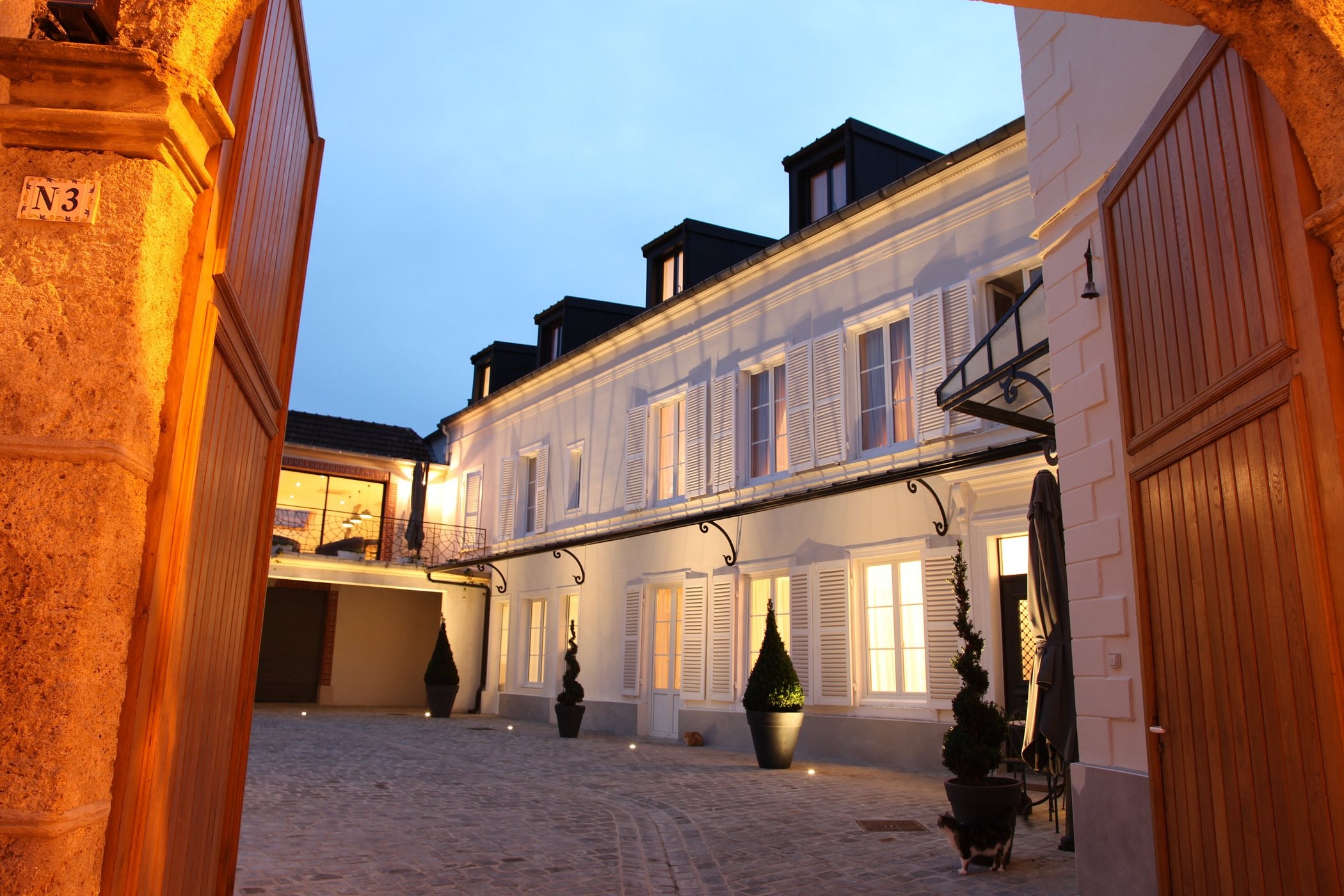 CHAMPAGNE SACRET, Chambre d'Hôtes à Aÿ-Champagne