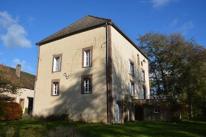 Chambres d'hôtes Le Moulin Grenon - Mezilles, Chambre d'Hôtes à Mézilles