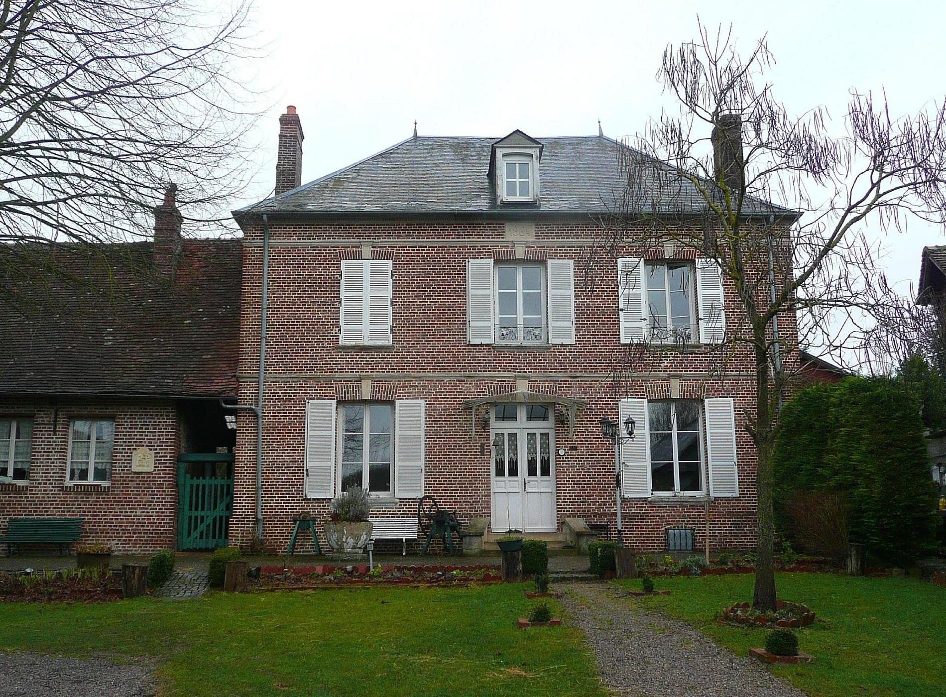 L’Écurie de Pomponne, Chambre d'Hôtes à Montreuil-sur-Brêche