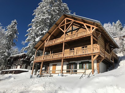 Gîte lioran, Location chalet le Lioran Le Chalet de Camille, Location de Vacances à Laveissière