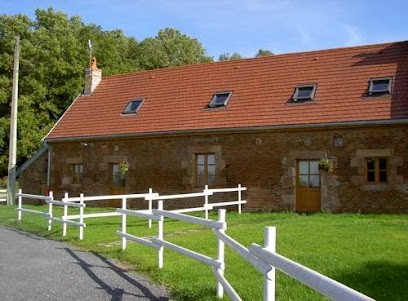 Masoe Des Chatards, Chambre d'Hôtes à Neuilly-le-Réal
