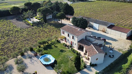 Le Loft Au Cœur Des Vignes, Location de Vacances à Domazan