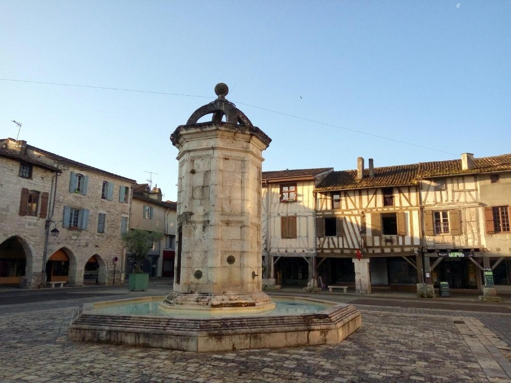 Maison No. 20, Chambre d'Hôtes à Eymet