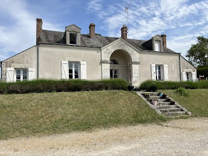 Gite de la Salamandre, Location de Vacances à Thésée