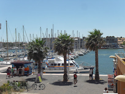 Studio Gruissan Mer : Location Gite De Vacances Au Port Climatisé, Bord De Mer, Wifi, Plage Du Grazel, Particulier, Parking, Location De Vacances à Gruissan