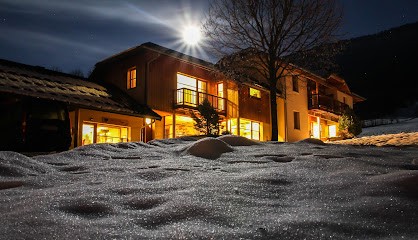 L'herbier De La Clappe, Chambre d'Hôtes au Noyer