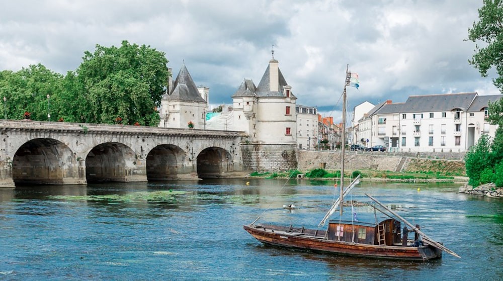 La Maison Charmante B&B, Chambre d'Hôtes à Châtellerault