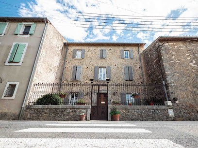 Le Clos Des Rosalines, Chambre d'Hôtes à Durban-Corbières
