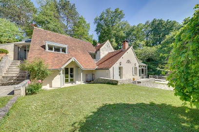 Les Charmes - Chambre D'hôtes, Chambre d'Hôtes à Faverolles-sur-Cher