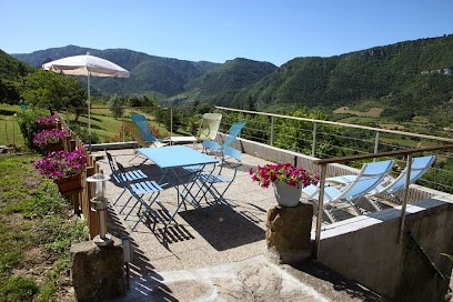 Chambre d'hôtes les Falaises, Chambre d'Hôtes à Mostuéjouls