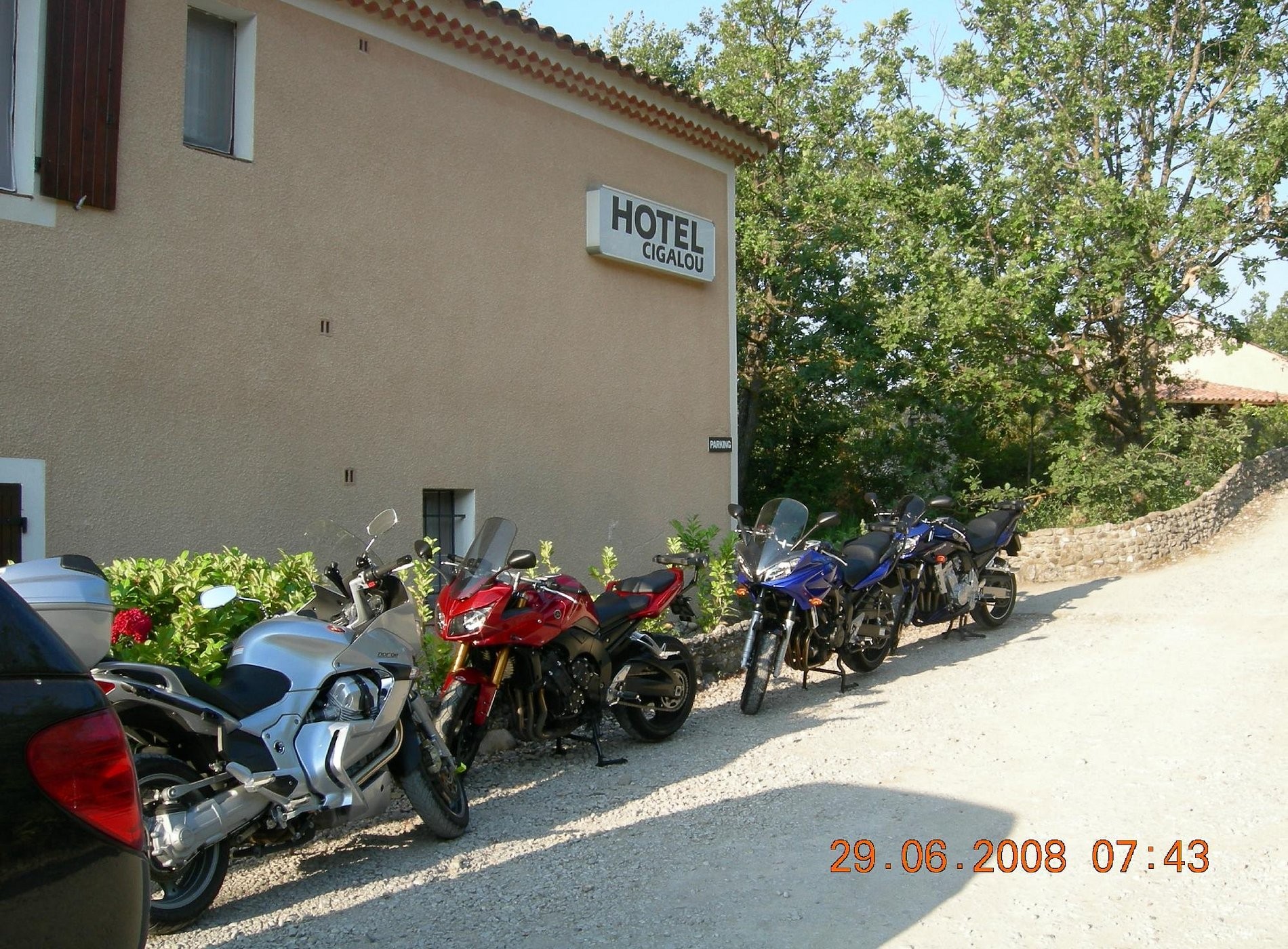 Cigalou, Chambre d'Hôtes à Riez