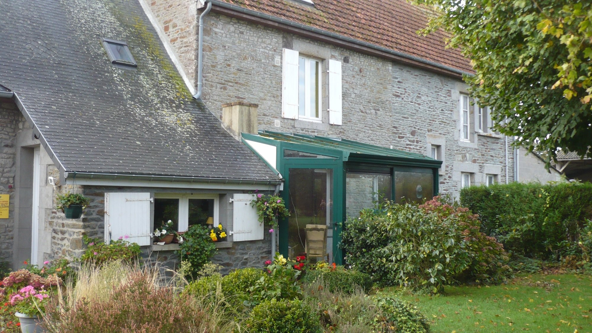 AU JARDIN FLEURI CHAMBRES D HOTES, Chambre d'Hôtes à Céaux
