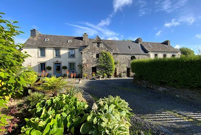 Gîtes de Kergudon, Location de Vacances à Sizun