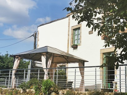 Logis Des Douves, Chambre d'Hôtes à Tiffauges