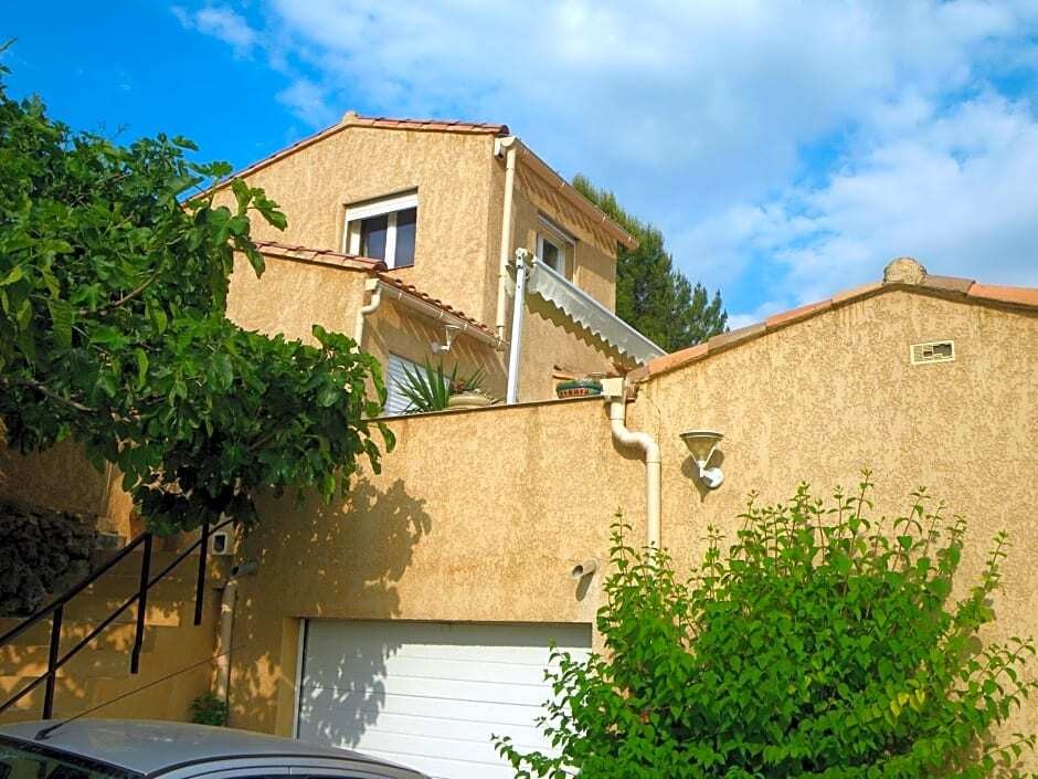 B&B La Campagne, Chambre d'Hôtes à Roquevaire