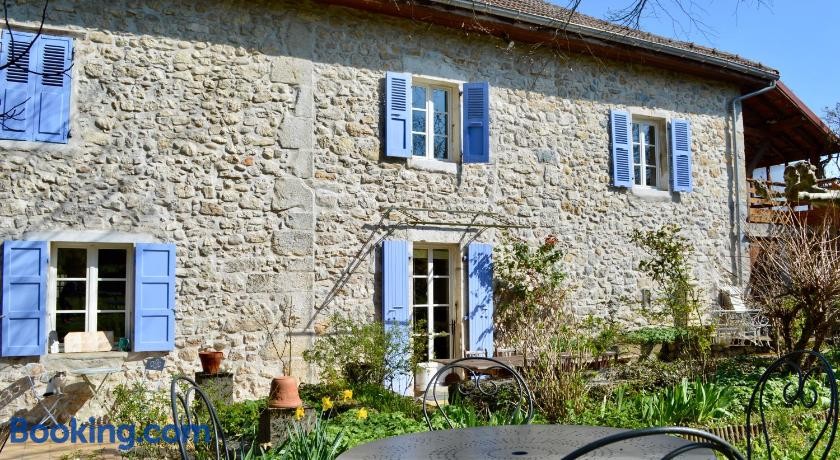 J&G House, Chambre d'Hôtes à Saint-Pierre-de-Curtille