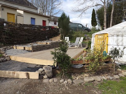 Maison Mariposa & Campement de Yourte Mariposa, Chambre d'Hôtes à Lanne-en-Barétous