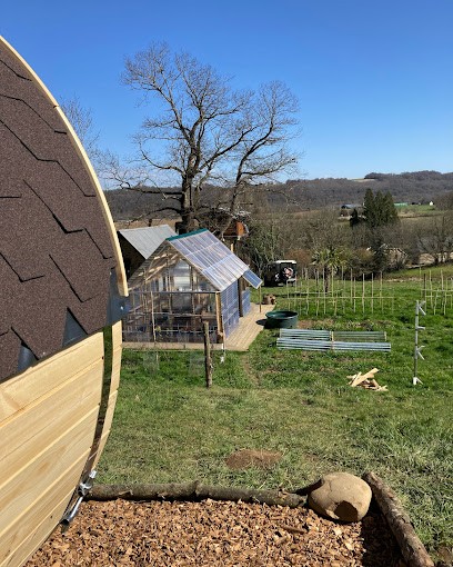 lejardinecolodge, Maison d'Hôtes à Lamarque-Pontacq