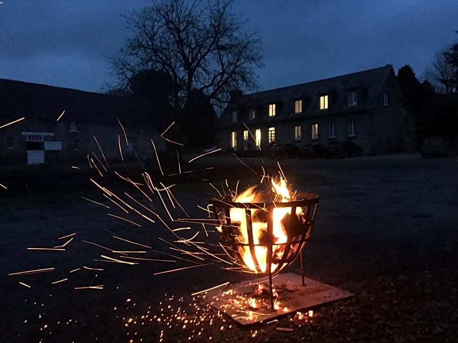 La Carbonnière, Chambre d'Hôtes à Condé-sur-Vire