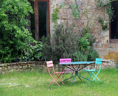 Domaine de Basse Cour, Chambre d'Hôtes au Crestet