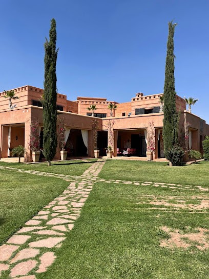 FEEL LUXURY HOLIDAYS, Location de Vacances à Dardilly