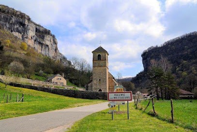 Presbytere Saint Jean, Chambre d'Hôtes à Baume-les-Messieurs
