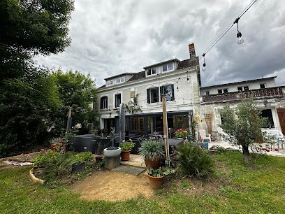 Villa du beau port, Chambre d'Hôtes à Cenon-sur-Vienne