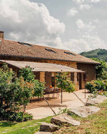 La Ferme De Beauregard By Explorhome, Maison D'hôtes à Labatie-d'Andaure