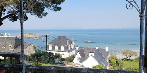 Les Troënes, Location de Vacances à Douarnenez