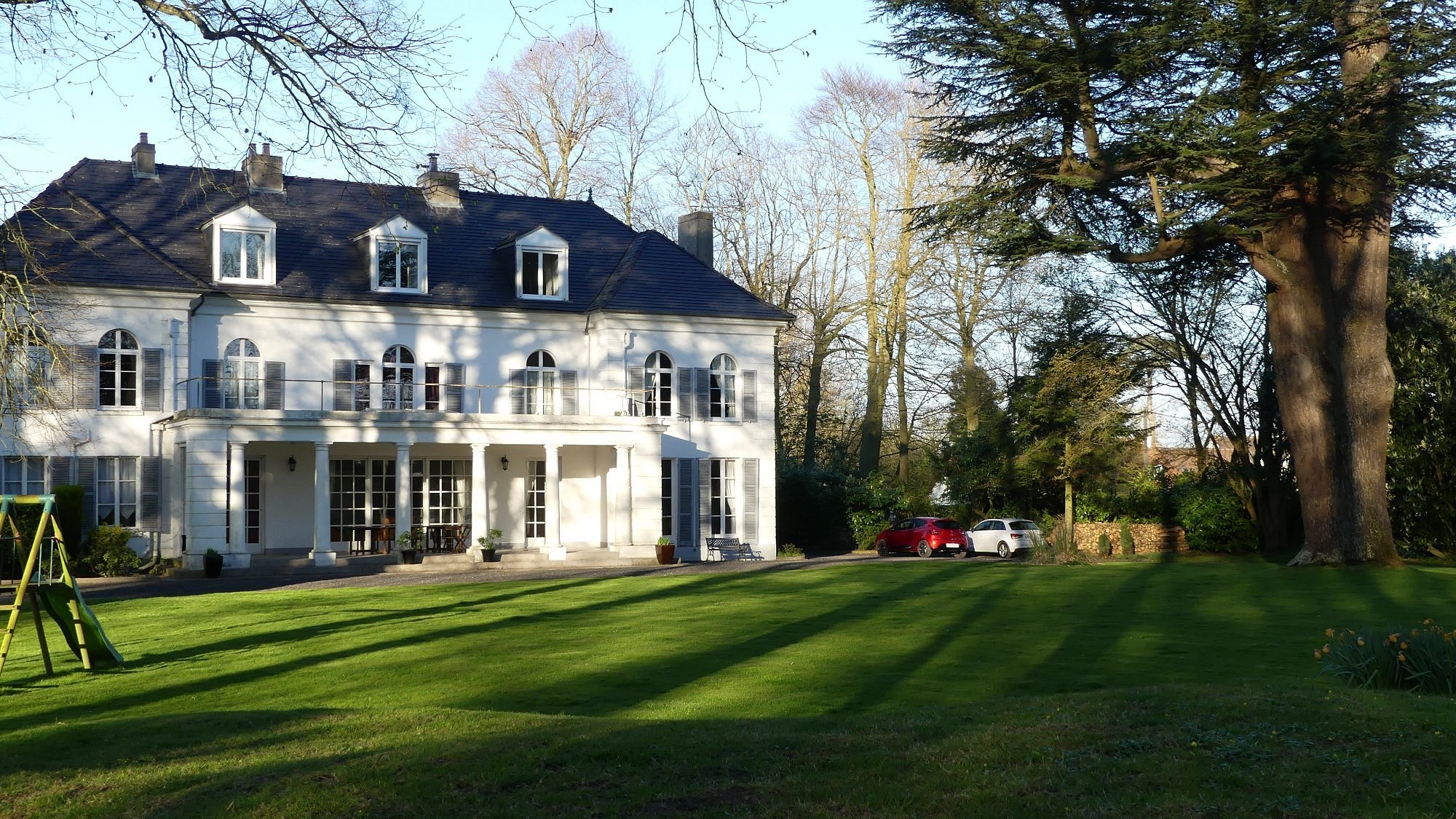 Château De La Garenne, Chambre d'Hôtes à Campagne-lès-Guines