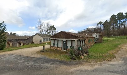 Ferme Auberge La Croix d'Empeoute, Chambre d'Hôtes à Mazeyrolles