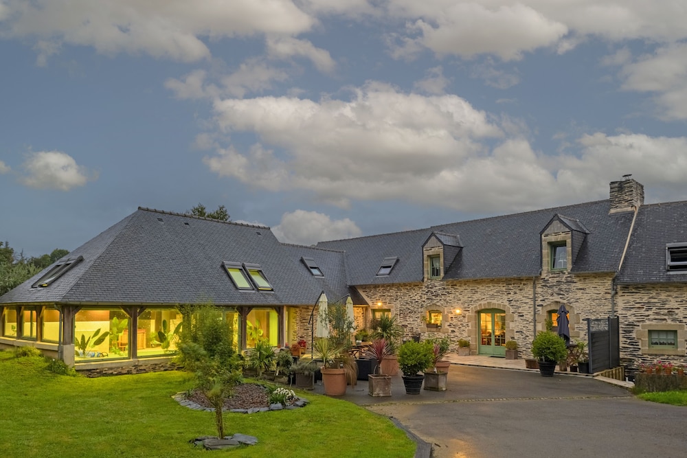 Saint-Coulitz, Maison D'hôtes à Saint-Coulitz