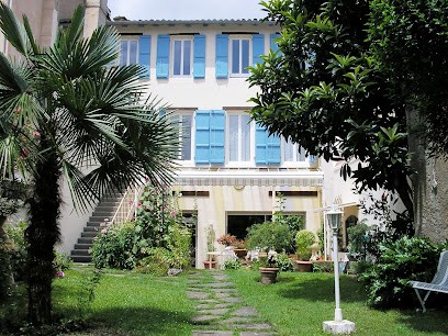 Chambres D'hôtes Provensal, Chambre d'Hôtes à Moissac