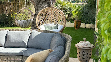 Chambre Et Appartement,C'est Ici Le Paradis Location De Vacances à Villeneuve-lès-Avignon