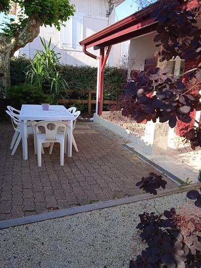 MAISON AMUNZATEGUY - VIEUX-BOUCAU, Location de Vacances à Vieux-Boucau-les-Bains