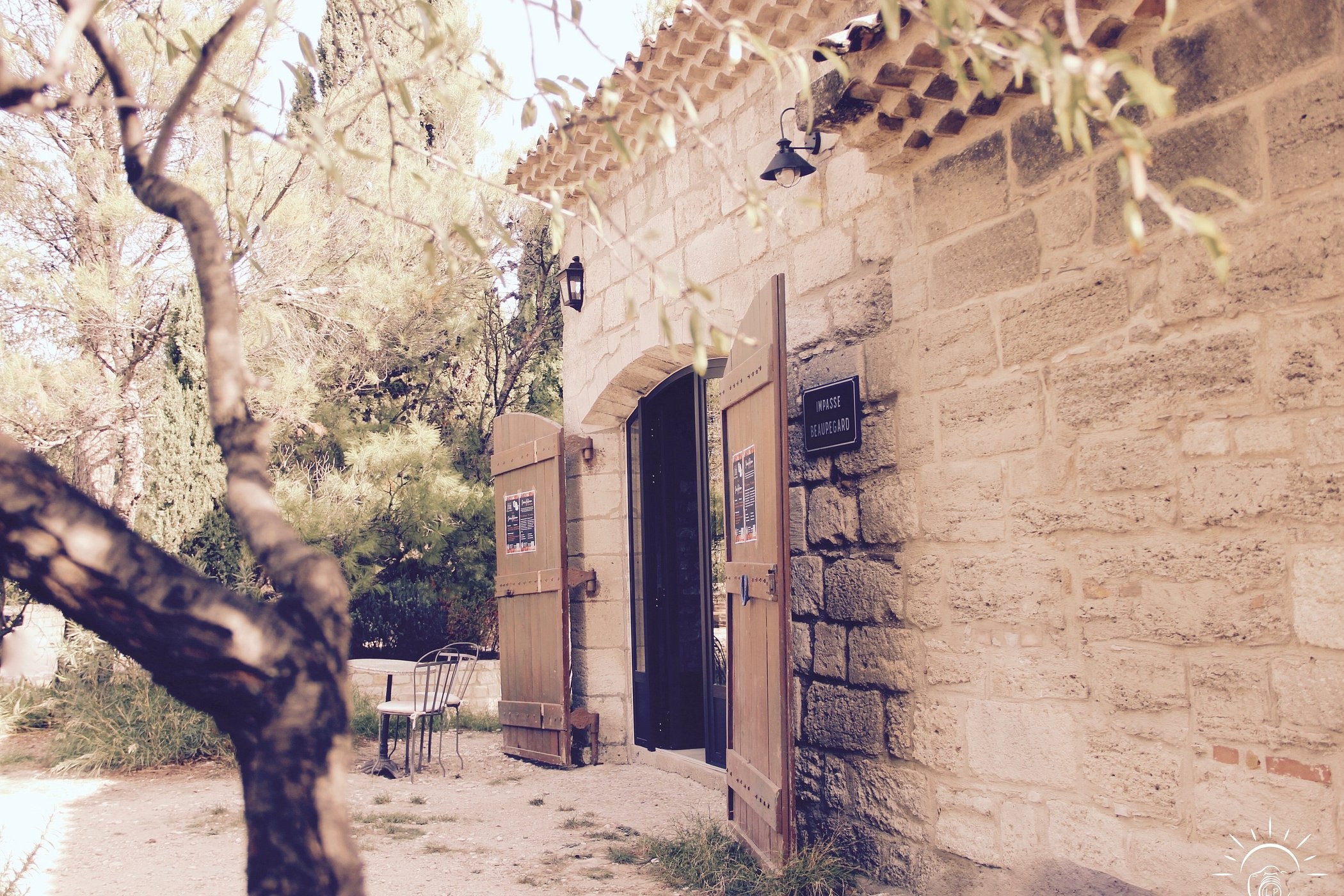Chambres d'hôtes dans une ancienne bergerie, Chambre d'Hôtes aux Angles