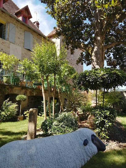Clos Rodolphe Maison d'hôtes en vallée de la Dordogne, Chambre d'Hôtes à Beaulieu-sur-Dordogne