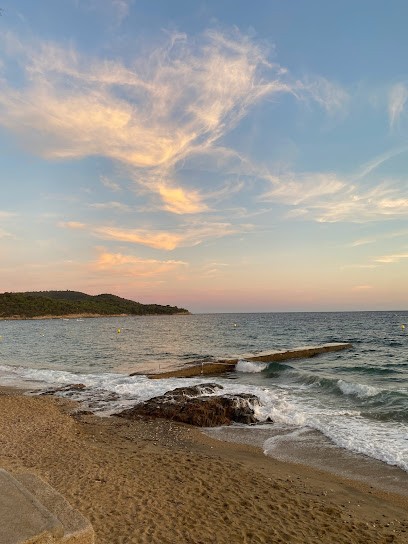 Location Studio Plage De Gigaro La Croix Valmer, Location de Vacances à La Croix-Valmer